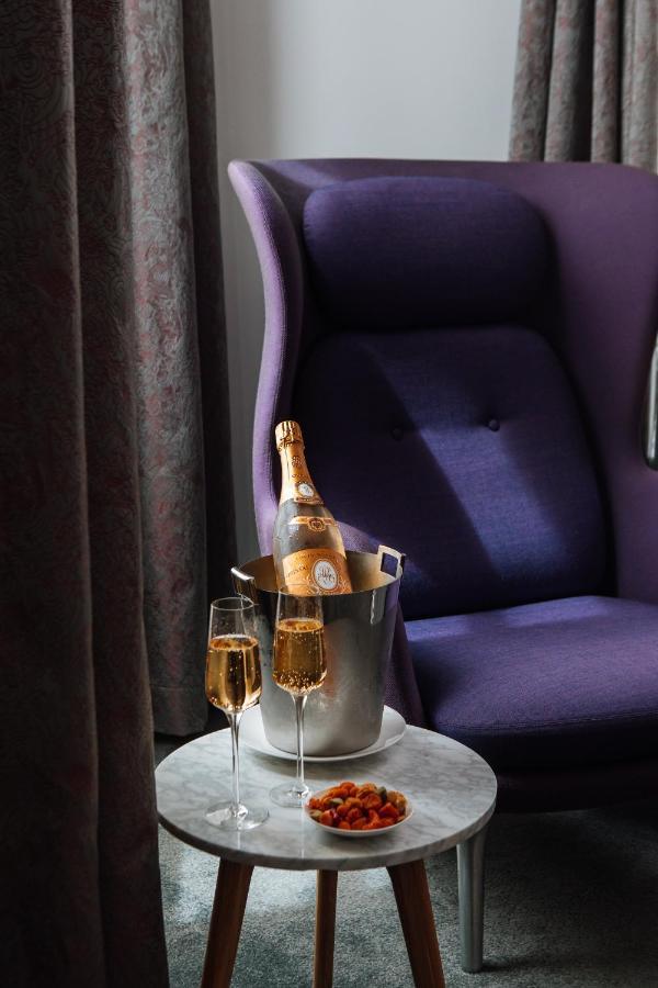 Dupond-smith 5* Parijs