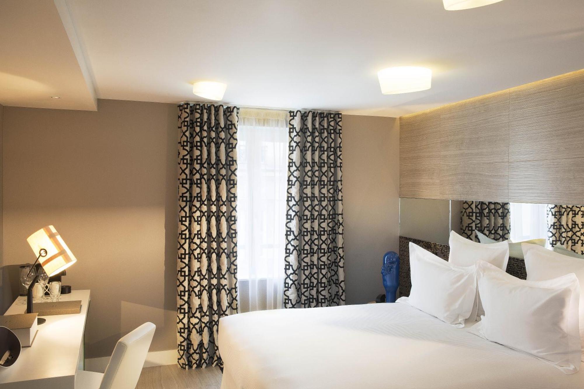 Hotel Dupond-smith Parijs